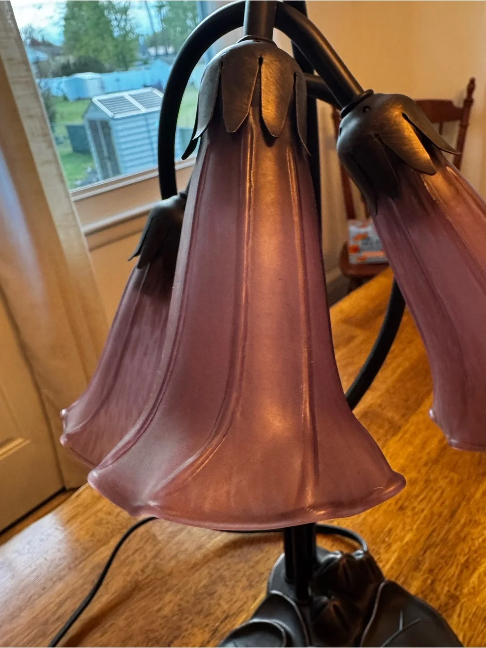 1980’s Art nouveau lily flower Glass Table Lamp dimmable